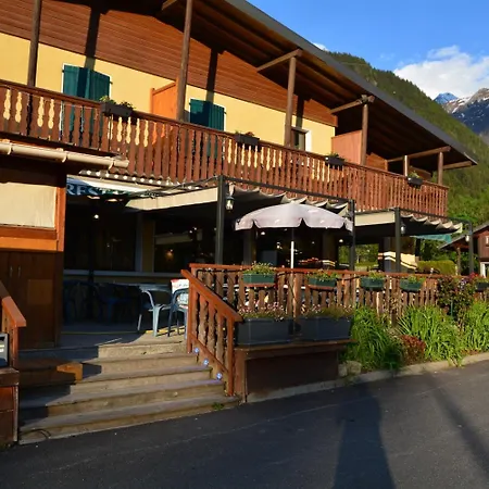 Les Domes De Miage Hotel 2*