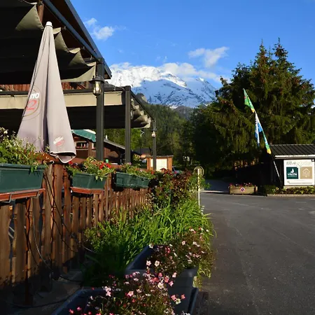Les Domes De Miage Hotel 2*