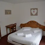 Hotel Les Domes De Miage 2*