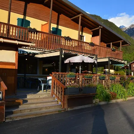 Hotel Les Domes De Miage